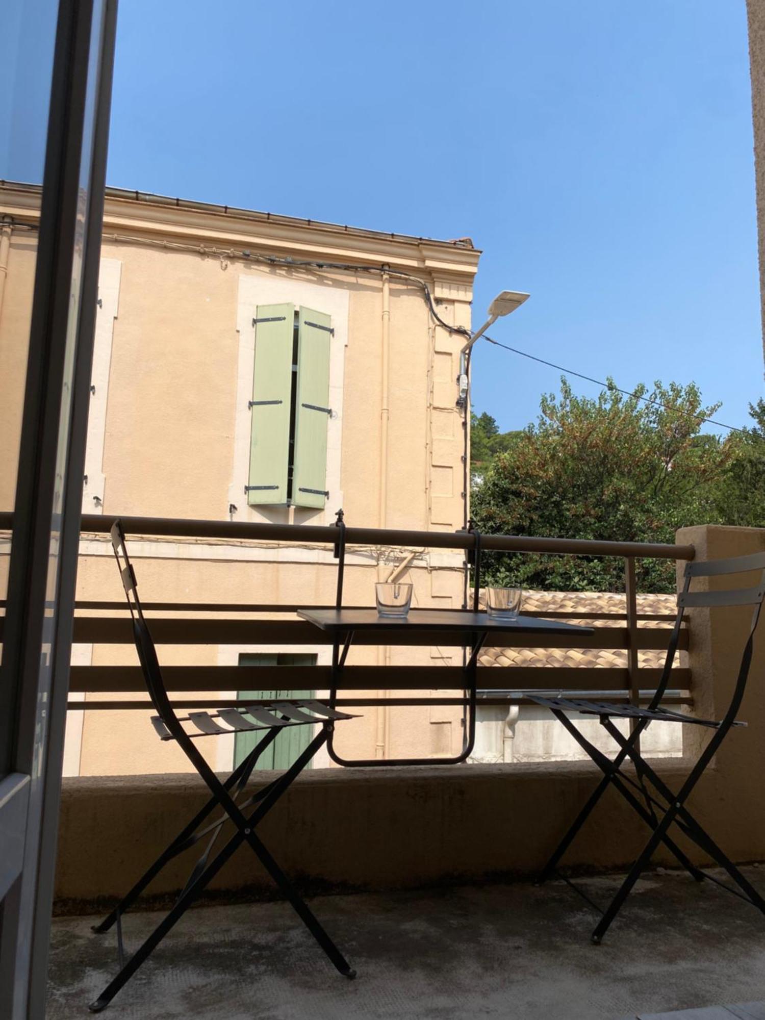 La Maison D'Antonin 2 Nîmes Exterior foto